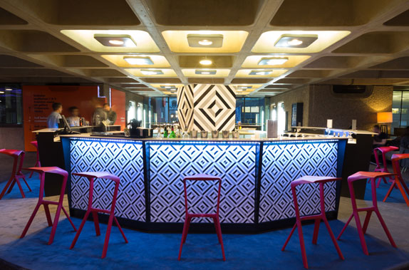 1556martini_bar_pattern3_e1